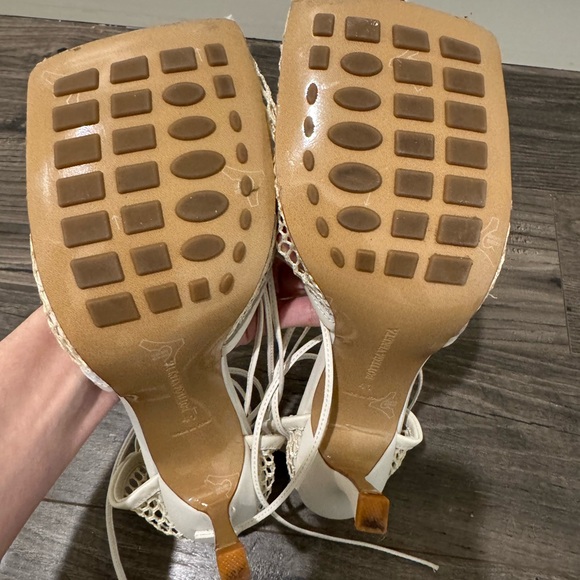 Bottega Veneta White Mesh Lace-Up Heels 41EU - Picture 4 of 4